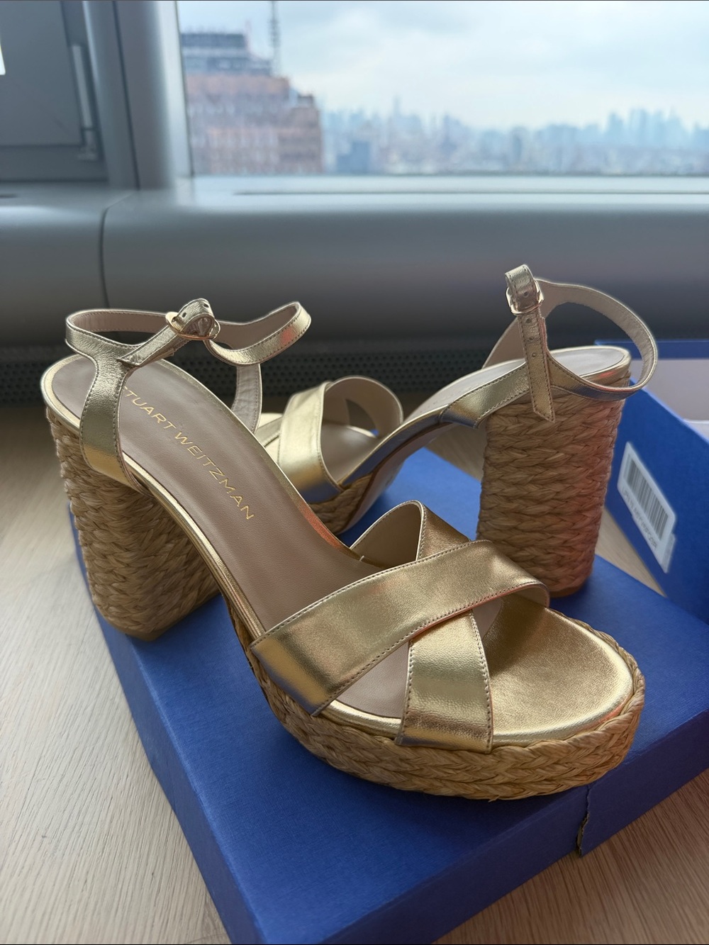 Stuart Weitzman Gold Platform Espadrille - Women - Picture 5 of 5